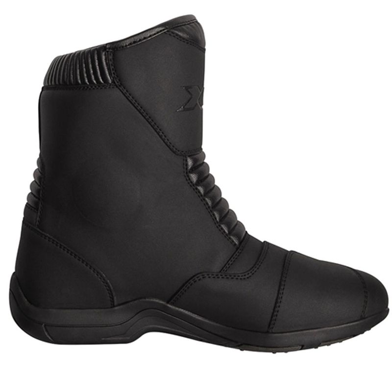 Bota-X11-Cruiser-2