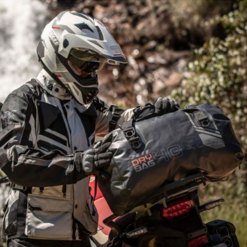 MALA-DRYBAG-40L-2