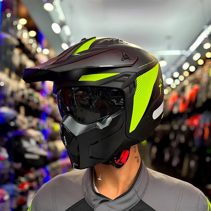 Capacete-Norisk-Darth-2-X1-Preto-Amarelo-Fosco-8