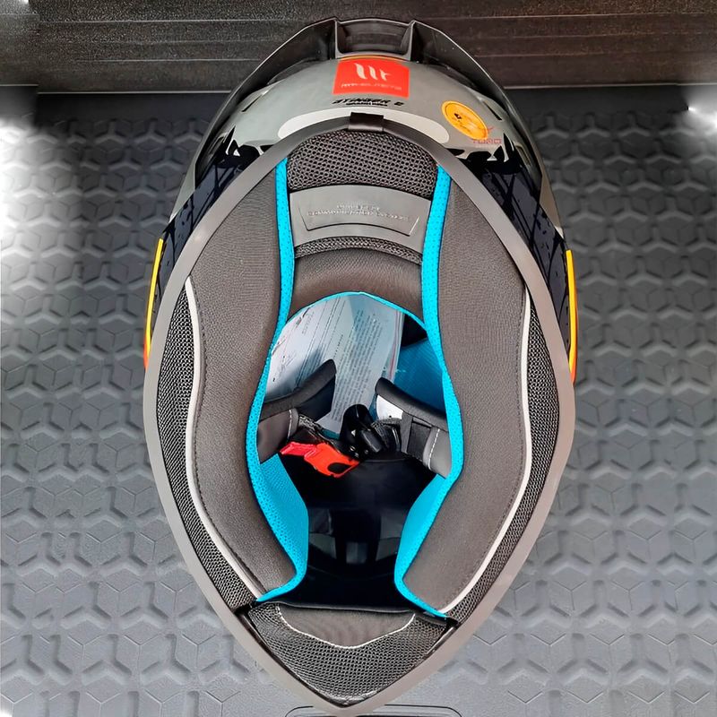 CAPACETE-MT-STINGER-2-GRAND-PRIX-C1-ALEMANHA-10