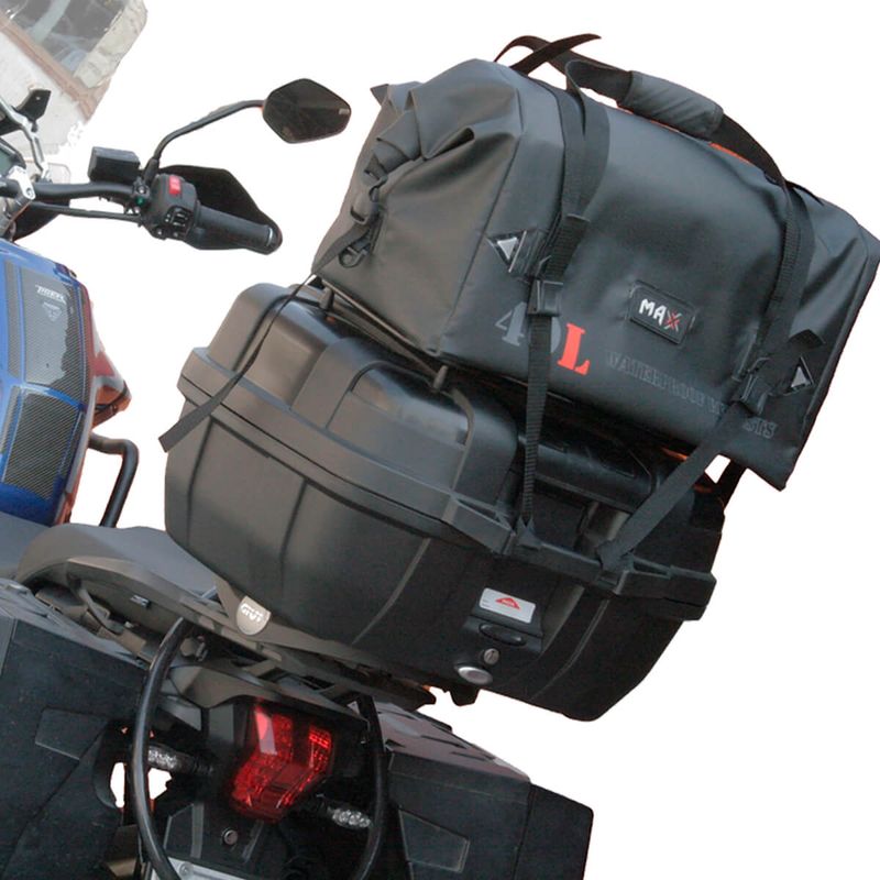 BOLSA-MALA-ESTANQUE-TRASEIRA-MOTO-MAX-ACESSORIOS-40-LITROS-IMPERMEAVEL-9