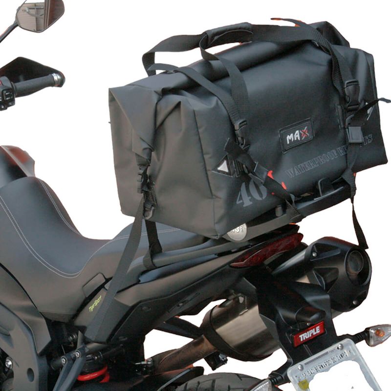BOLSA-MALA-ESTANQUE-TRASEIRA-MOTO-MAX-ACESSORIOS-40-LITROS-IMPERMEAVEL-10