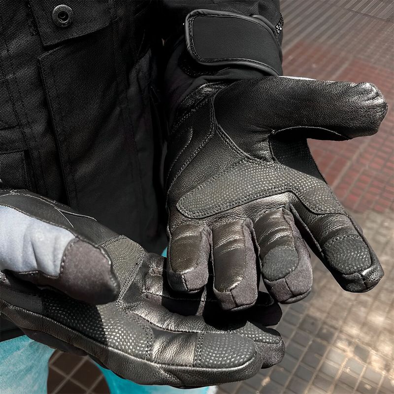 LUVA-ASW-ADVENTURE-PRETO-CINZA-9