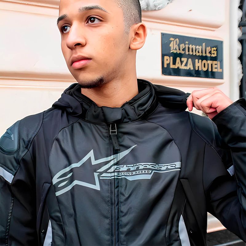 JAQUETA-ALPINESTARS-ZACA-WP-PRETO-CINZA-ESCURO-5