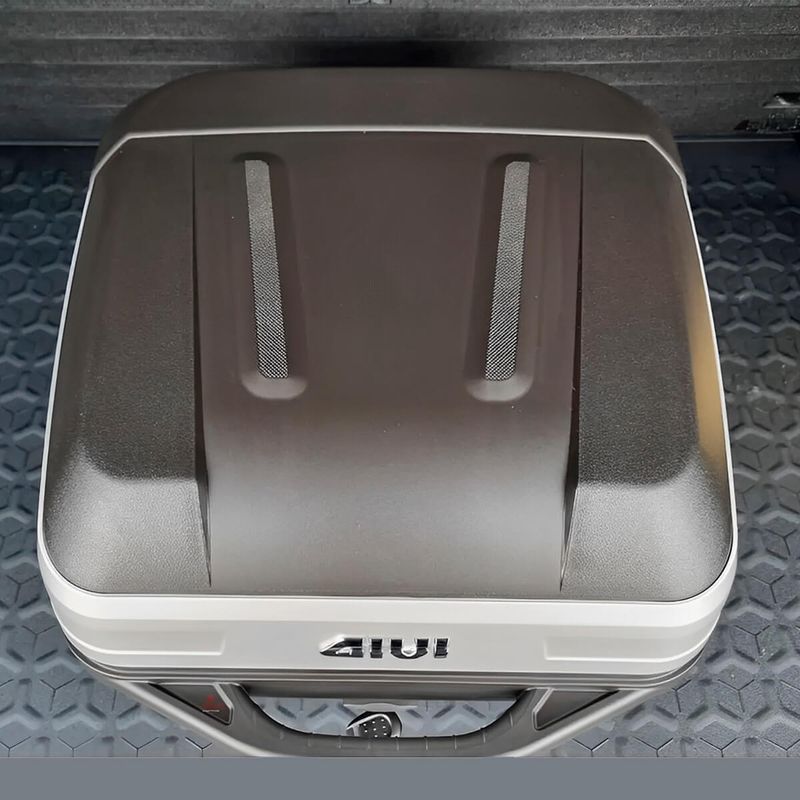 BAU-BAULETO-MONOLOCK-TRAFFIC-3-T33NBR-33-LITROS---GIVI-7